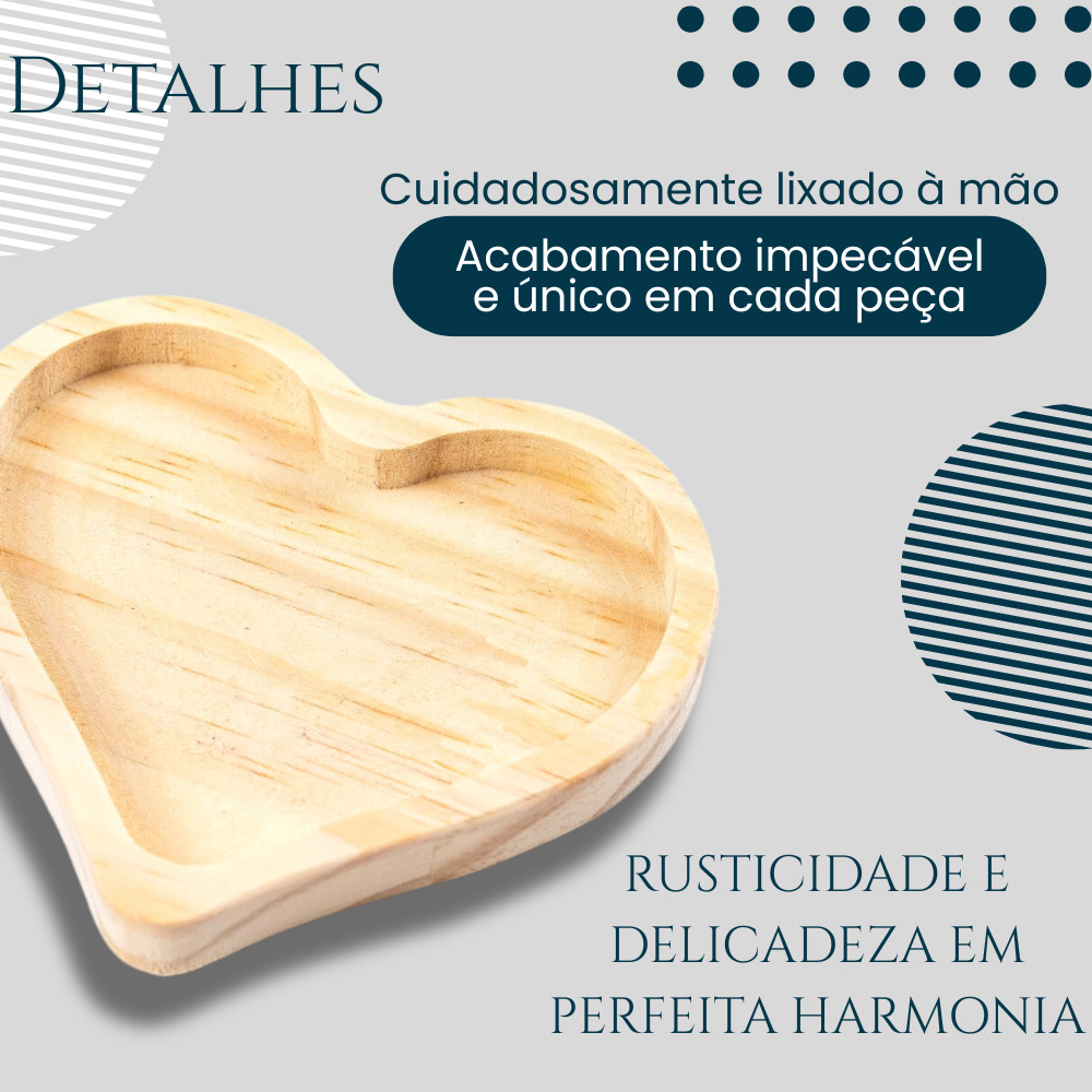 Conjunto de xícaras com pires